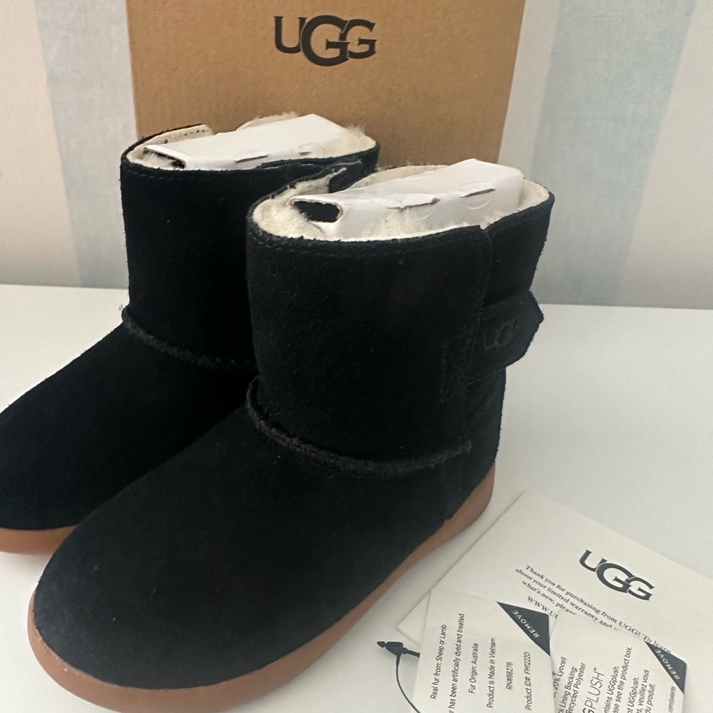 Ugg Keelan Toddler Boots (boys/girls) size 7